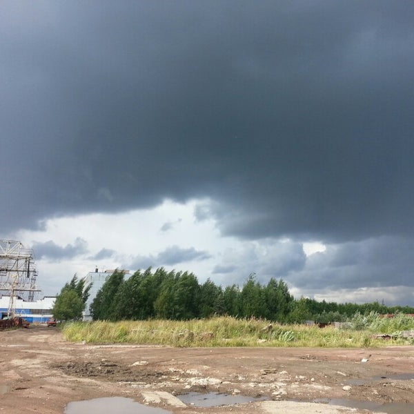 рыбацкая промзона. , 3р (промзона рыбацкое). рыбацкая промзона. рыбацкая промзона. парковка в промзоне рыбацкое.