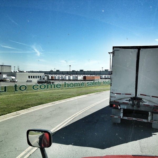 Lowe's Distribution Center Structure in Mount Vernon