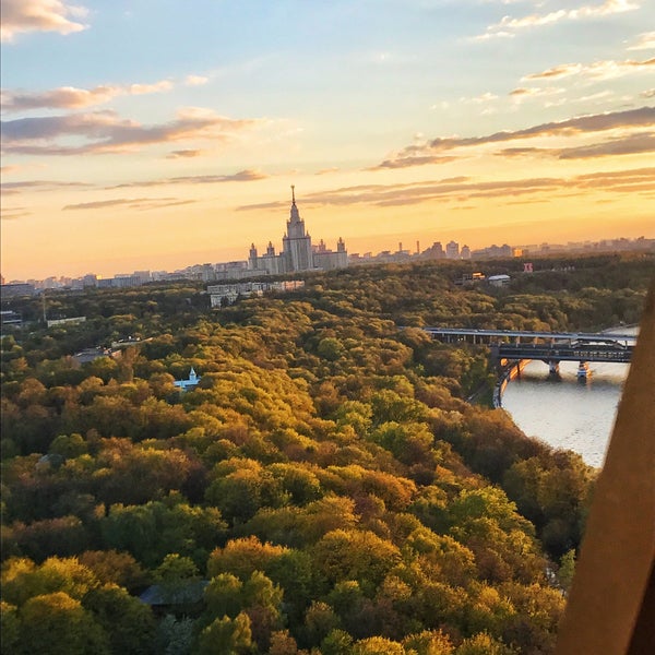 Foto scattata a Sky Lounge da Татьяна Н. il 5/4/2019