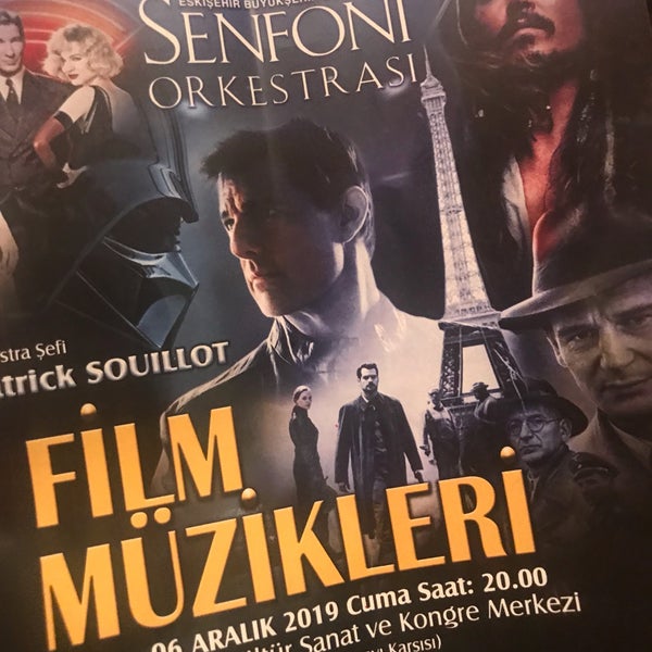 Photo prise au Eskişehir Atatürk Kültür Sanat ve Kongre Merkezi par Secil K. le12/6/2019