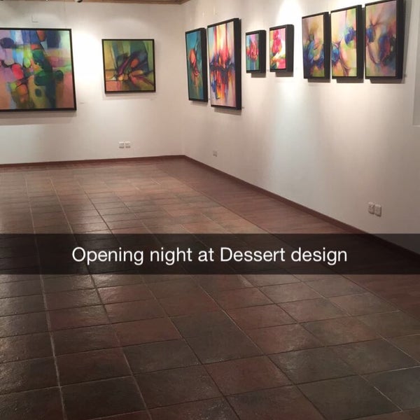 Foto scattata a Desert Designs da Sara C. il 1/19/2015