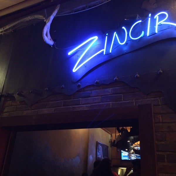4/24/2018にalperがZincir Barで撮った写真