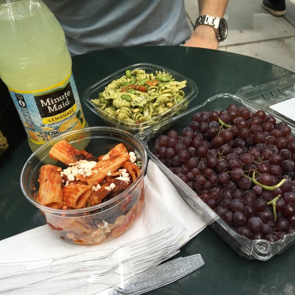 Dishes Midtown East 24 tips from 726 visitors