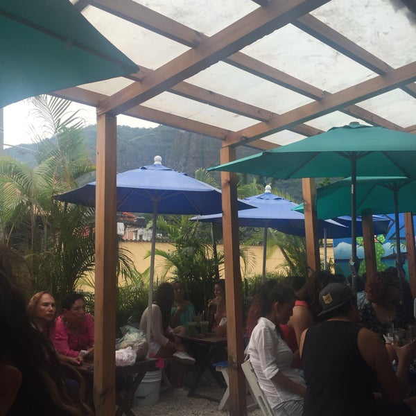 Photo taken at Jacaranda Mojito-Bar y Café by Brenda C. on 8/14/2016