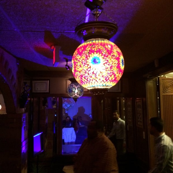 Foto diambil di Sanabel&#39;s Mediterraniean &amp; Hookah Lounge oleh Naser S. pada 3/23/2014