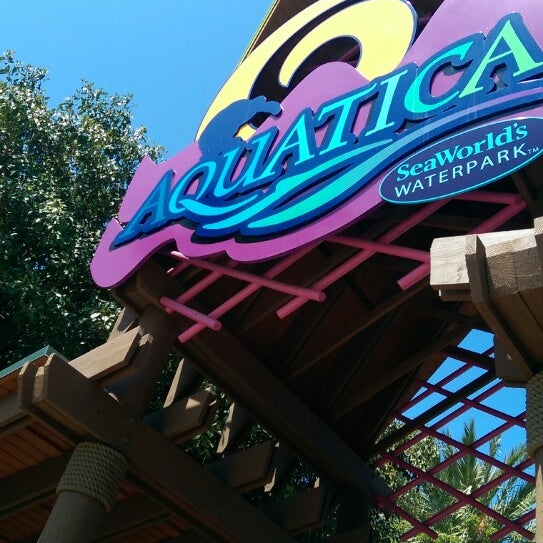 Photo taken at Aquatica San Diego, SeaWorld&#39;s Water Park by Anoud A. on 6/28/2014