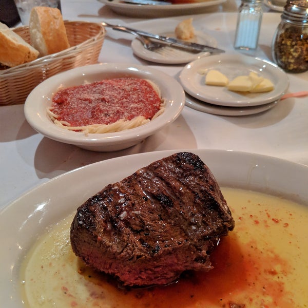 Morettis Italian Restaurant in Elmira