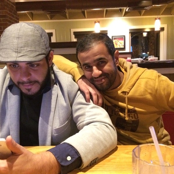Photo taken at Chili&#39;s Grill &amp; Bar by Hussain R. on 11/16/2014