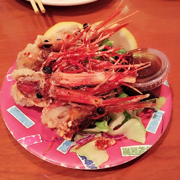 Das Foto wurde bei East Japanese Restaurant (Japas 27) von tomomi C. am 11/12/2015 aufgenommen