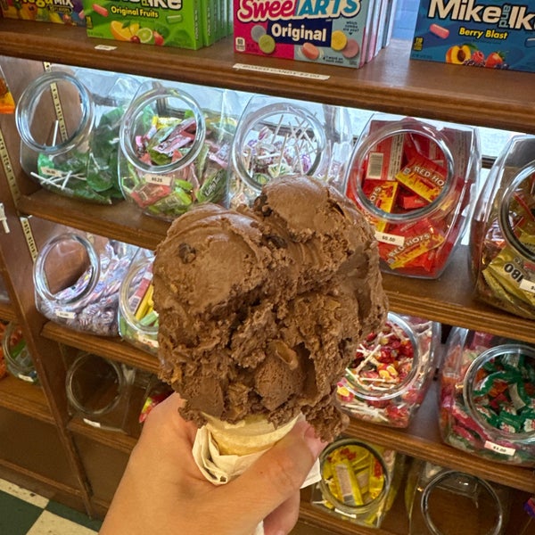 Jersey Junction Ice Cream East Grand Rapids, MI