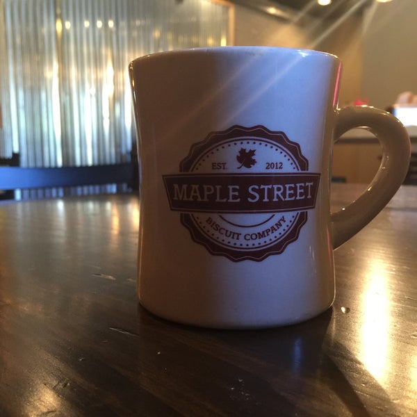 Photo taken at Maple Street Biscuit Company by Nikko M. on 4/9/2016