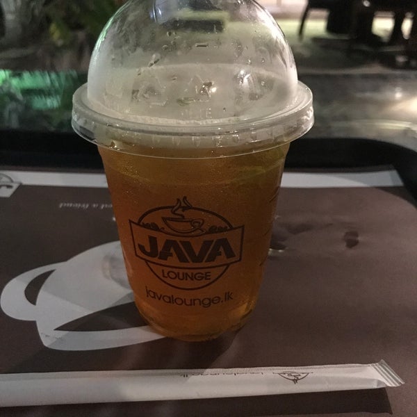 Foto tirada no(a) Java Lounge por Ilham I. em 8/13/2017