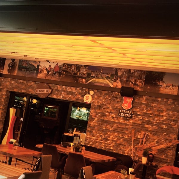 รูปภาพถ่ายที่ Belçikalı Gastro Pub โดย Alperen K. เมื่อ 6/28/2019