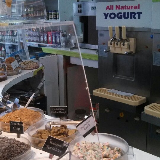 Yogurt Rendezvous Boca Del Mar 3 tips