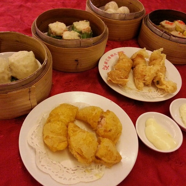Restoran Taman Rashna (新兰花海鲜大酒家) - Chinese Restaurant