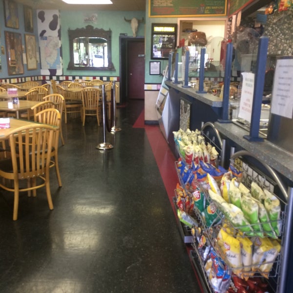 Jersey Joe's Deli Sandwich Spot in Addison