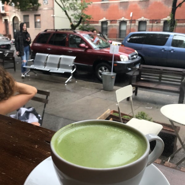 6/21/2018 tarihinde Ana M.ziyaretçi tarafından Madame Sousou Cafe'de çekilen fotoğraf