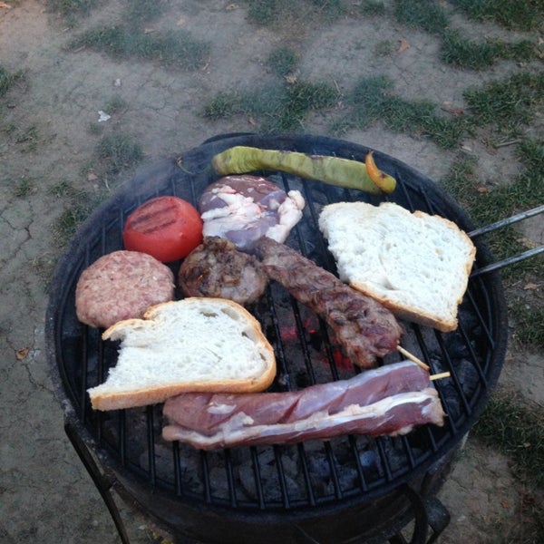 Çam Bahçe Et Mangal Çalı