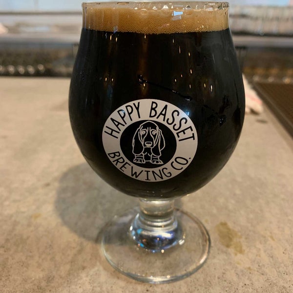 Photo taken at Happy Basset Brewing Company by Scott T. on 5/31/2019