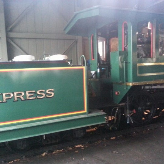 Busch Gardens Train Fasci Garden