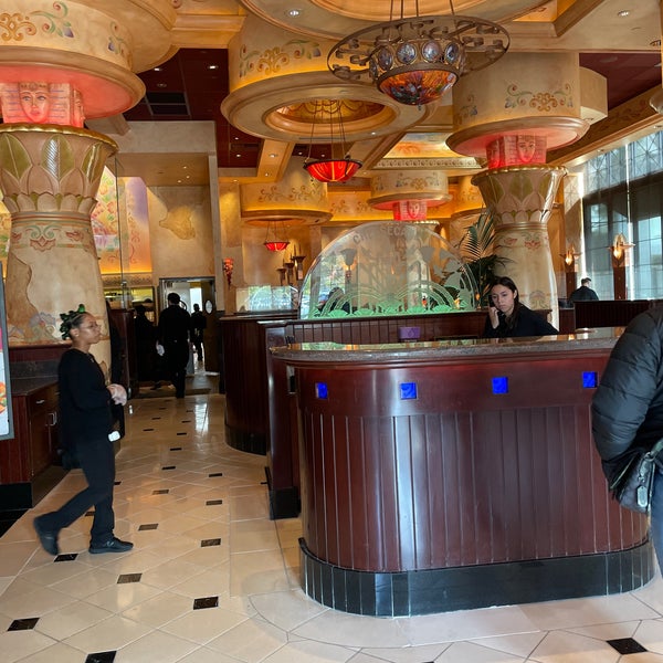 The Cheesecake Factory Pleasanton, CA