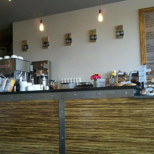 Photo taken at 2914 Coffee by Craig B. on 9/16/2012