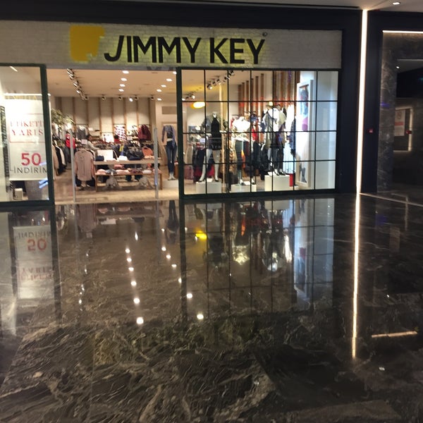 Jimmy key. Джимми кей одежда. Jimmy key одежда. Jimmy key одежда. Jimmy key одежда.