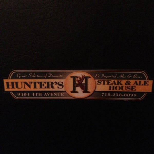 Photo taken at Hunter&#39;s Steak &amp; Ale House by Jane S. on 12/28/2012