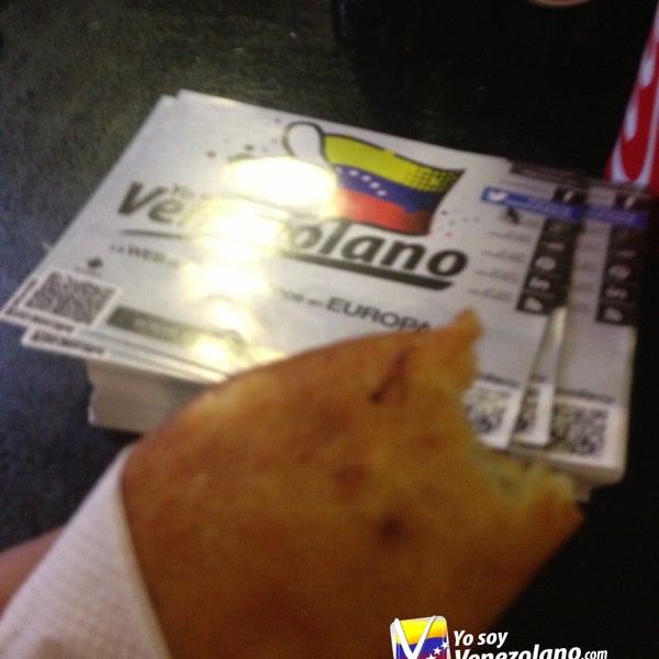 Photo prise au Arepa Olé &quot;Chueca&quot; par Yo soy venezolano E. le5/7/2013