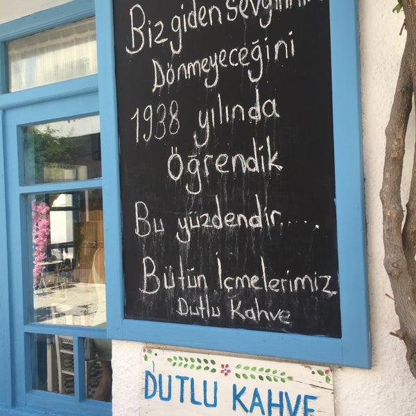 Photo taken at Dutlu Kahve by K A D İ R Ç. on 5/21/2022