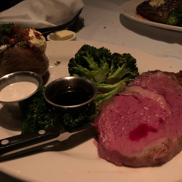 Photo taken at Sundance The Steakhouse by Joanne C. on 4/12/2019