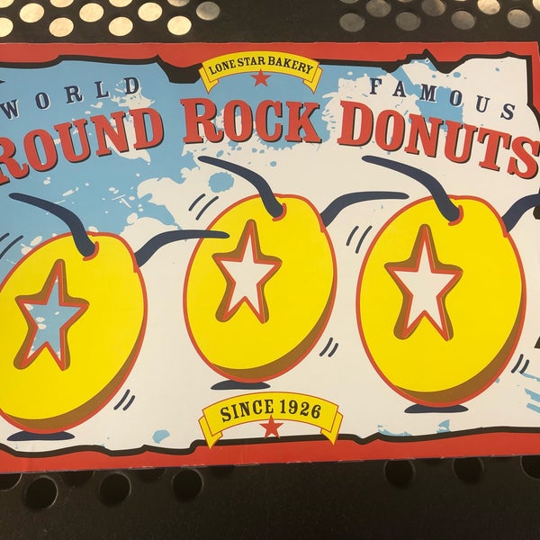 Photo taken at Round Rock Donuts by Joanne C. on 1/2/2022