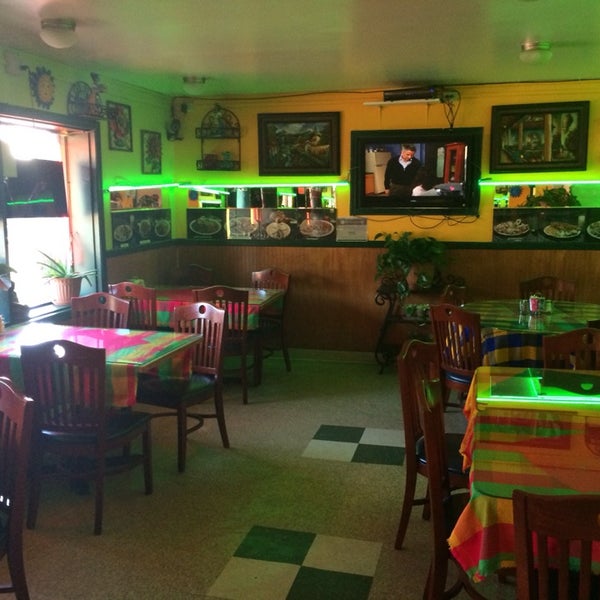 El Faro 4 Restaurant East Dundee, IL