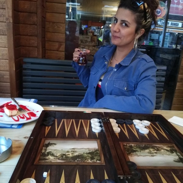 Photo taken at Yeni Yeşilçam Cafe by TC H. on 3/18/2019