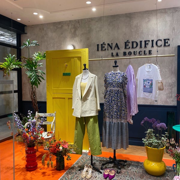 Photos at I NA DIFICE LA BOUCLE