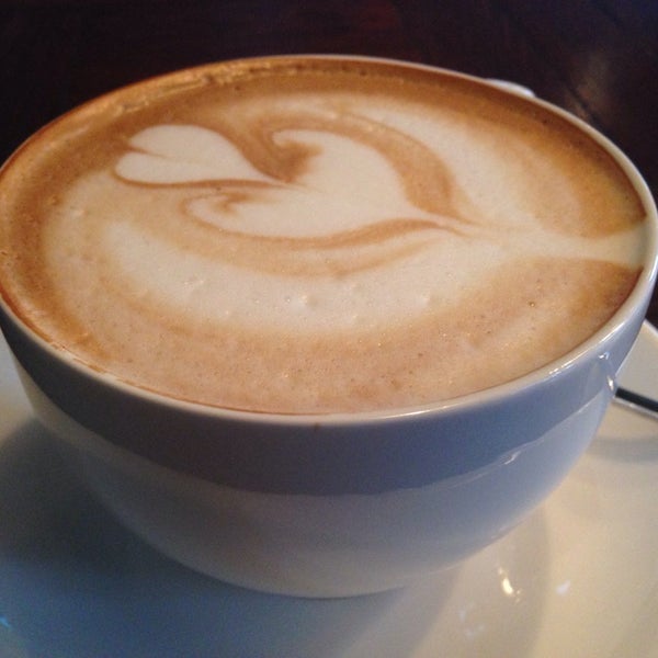 Foto diambil di Coffee Jam oleh ⭐️Ketty⭐️ pada 5/13/2014