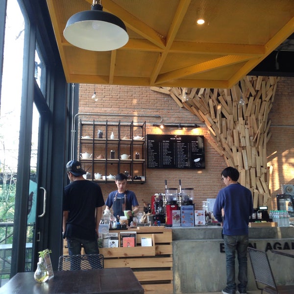 Gina ресторан казань столбова. Улица николая столбова казань. Begin cafe. Begin cafe. Ресторан с зеленью.