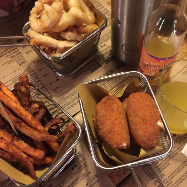 Welldone Burger Burger Joint in Bologna