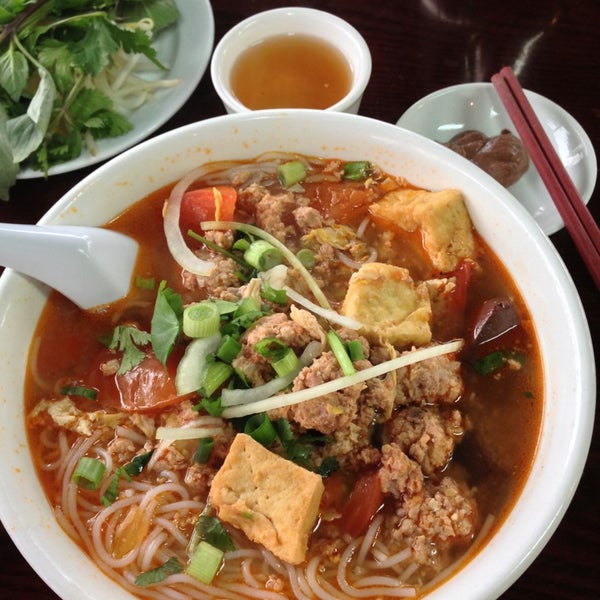 BEN TRE Vietnamese Homestyle Cuisine - Vietnamese 