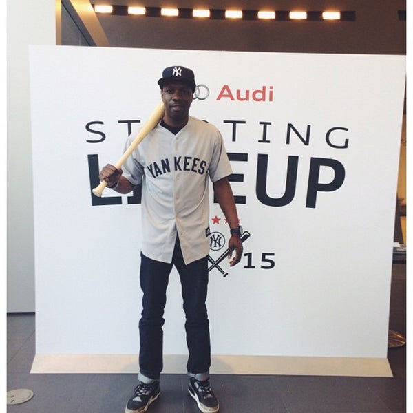 4/6/2015에 Ezekiel A.님이 Audi Manhattan에서 찍은 사진