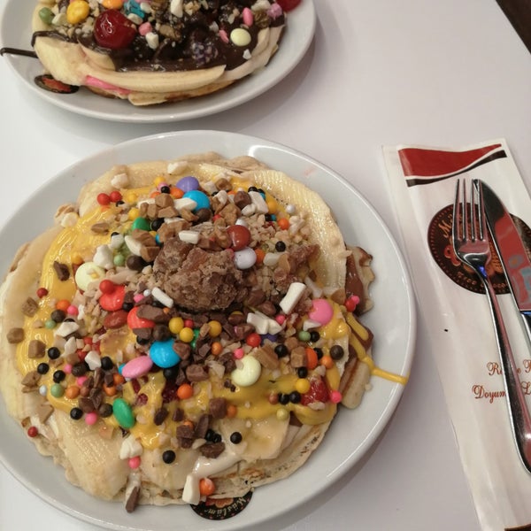 9/4/2019 tarihinde Gizem M.ziyaretçi tarafından Müslüm Waffle'de çekilen fotoğraf