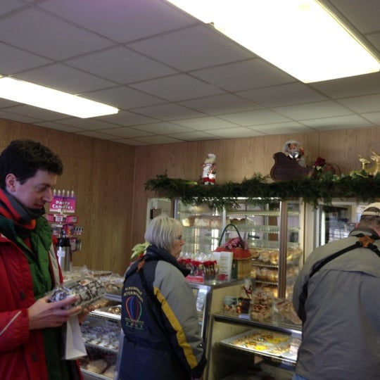 Photos at Oostburg Bakery 6 tips from 94 visitors