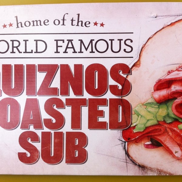 รูปภาพถ่ายที่ Quiznos Sub โดย Fabricio G. เมื่อ 12/29/2013