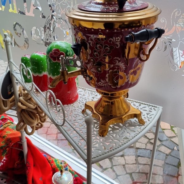 Kalinka Cafe - Russian Restaurant