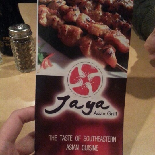 รูปภาพถ่ายที่ Jaya Asian Grill โดย 🎀 เมื่อ 12/28/2012