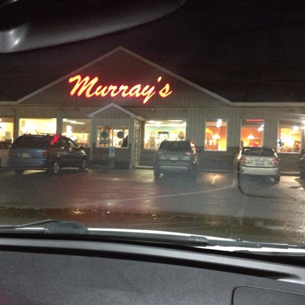 Murray's Irving Lower Woodstock, NB