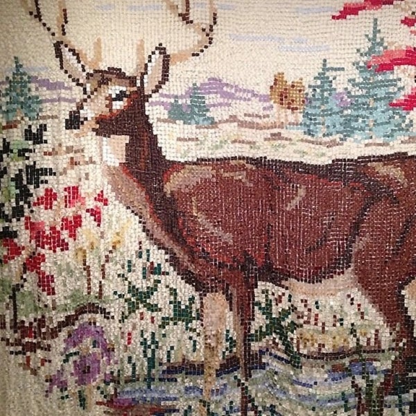 Foto scattata a Textile Museum of Canada da Becky J. il 12/31/2012