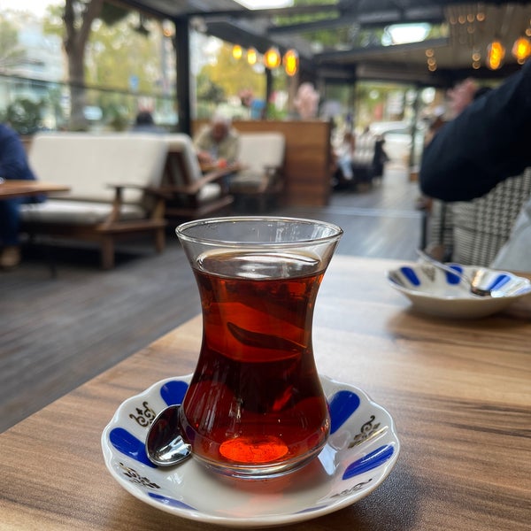 Photo taken at Robert&#39;s Coffee by Mişha M. on 11/26/2021