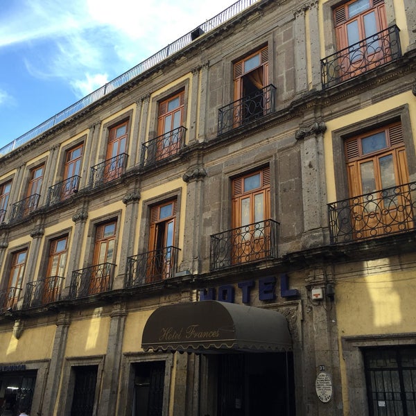 Foto diambil di Hotel Francés oleh Demetrio R. pada 4/27/2016