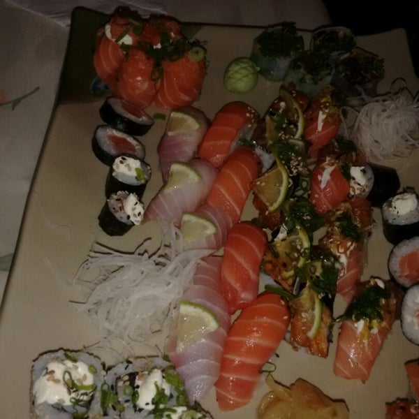 Photo taken at Zettai - Japanese Cuisine by Lika E. on 11/7/2014